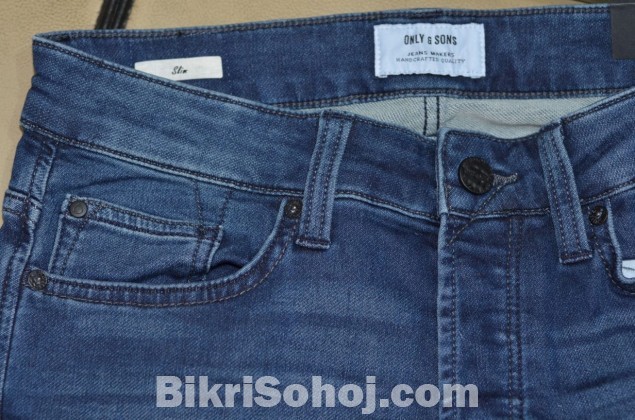 Full Free Stitch Jeans